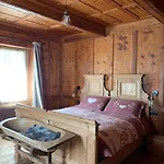Al Bait Da Lucia Bed and Breakfast