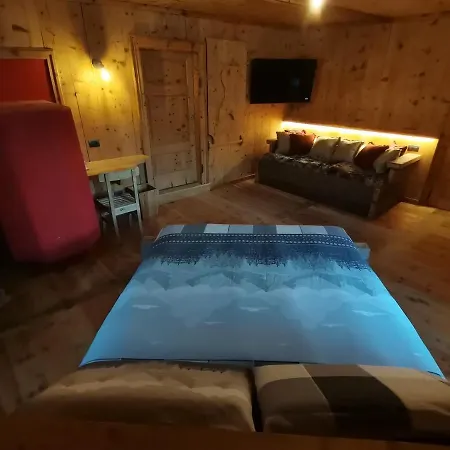 Al Bait Da Lucia Bed and Breakfast *