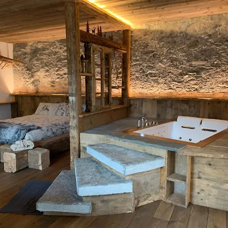 Al Bait Da Lucia Bed and Breakfast